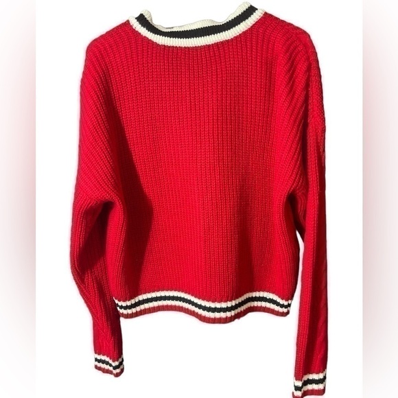 ALMOST FAMOUS Juniors' Cable Knit Buttoned V-Neck Varsity Cardigan size Medium - Picture 5 of 16